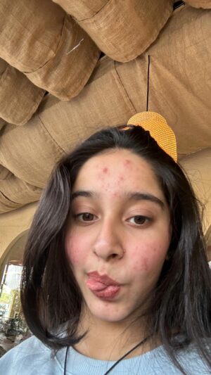 Deshna Dugad Instagram - Be natural 😌
Love yourself first 🥰
Todays motivation 🙈💪🏻
Tag @anuvjain in comments 🥹
.
.
#deshna #deshnadugad #motivation 
[ Anuv Jain , Songs , Motivation , Actor , Random thoughts , Indie music , Bollywood , Acting , Be real , Natural , fun , Lines , Emotions ]