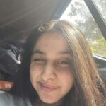 Deshna Dugad Instagram - Heyy🤍💟 . . #deshna #deshnadugad #winter #sun #mornings