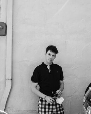 Devin Druid Instagram - dev for @avant_magazine 

photographer;; @ianphillipsartist 
stylist;; @mediaplaypr 
grooming;; @robertti
