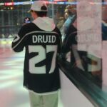 Devin Druid Instagram - POV: you get to walk the ice of @cryptocomarena with the love of your life (@anniemarie) at the @lakings home opener 😍 Crypto.com Arena