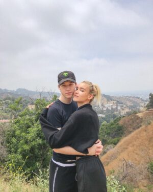 Devin Druid Instagram - made her listen to new demos the other day, so i got her coffee and we went on a hike-

photo: @kiararamirezfilms