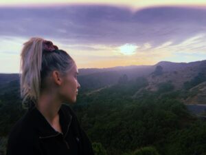 Devin Druid Instagram - 🧝🏻‍♀️💀❤️