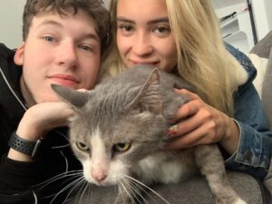 Devin Druid Instagram - my sweet boy Nayla left us yesterday. he was born under my sister's bed when i was 11, and i was holding him as a little kitten when he opened his eyes for the first time. he's been my best friend and my cuddle buddy for years and it kills me to lose him. he provided so much love and comfort to my family and i am so grateful for the memories i have because of him.