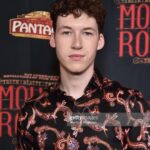 Devin Druid Instagram – Voulez-vous coucher avec moi, ce soir?

Gitchie, gitchie, ya-ya, da-da 😍

@anniemarie just casually a goddess as usual 😍

@moulinrougebway Hollywood Pantages Theatre