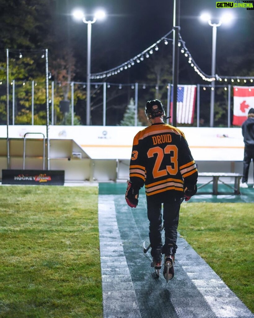 Devin Druid Instagram - Had such an awesome time at this year’s @ccmhockey #HockeyHouse 🥳 Met some amazing people, ate delicious food, and of course got some insane ice time. Huge thanks to all of my friends for making this possible and taking such good care of me! @ccmhockey @away @btrain_17 @sterlingbeaumon @sparxhockey