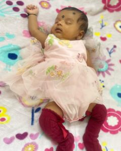 Devoleena Bhattacharjee Instagram - My Lifeline ❤️ 🧿🧿 #kaashvibhattacharjee #kuhu #niece #grateful #1month Gauhati
