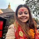 Devoleena Bhattacharjee Instagram - Maa #kamakhya 🙏🏻✨ #nilachalparbat #guwahati #assam #assamtourism