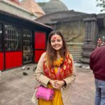 Devoleena Bhattacharjee Instagram - Maa #kamakhya 🙏🏻✨ #nilachalparbat #guwahati #assam #assamtourism