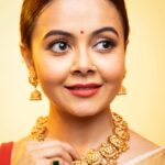 Devoleena Bhattacharjee Instagram - विश्व में गूंज रही भारत के गौरव की कहानी, गर्व है हमें हमारी पहचान पर, कि हम सब हैं हिंदुस्तानी। गणतंत्र दिवस की शुभकामनाएं 🇮🇳🙏🏻 #jaihind🇮🇳 #republicday #proudbharatiya Guwahati, Assam