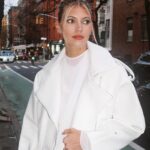 Devon Windsor Instagram – When the taxi cab has perfect timing (swipe) 🚕 #nyfw