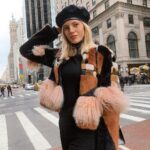 Devon Windsor Instagram – Be there in a New York minute… #nyfw