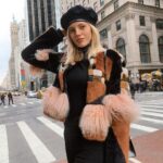 Devon Windsor Instagram - Be there in a New York minute… #nyfw