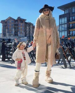 Devon Windsor Instagram - Twinsies