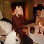 Devon Windsor Instagram - I really can’t stay….baby it’s bad out there ❄️