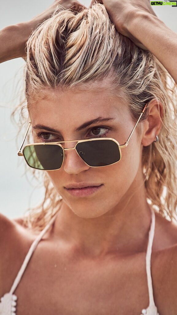 Devon Windsor Instagram - Introducing Spring 2024! A collection curated for those who seek elegance by the sea. Inspired by the alluring island of St.Barths ✨ NOW AVAILABLE! #dwswim