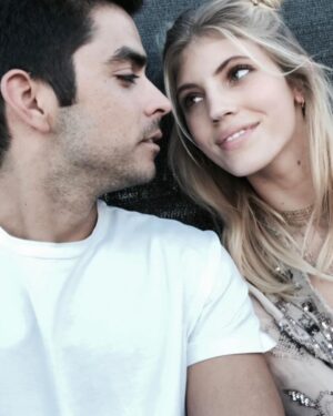 Devon Windsor Instagram - HBD to my dream man!!!! I love you baby, thank you for making every moment special and loving us so much! 💕💕💕