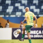 Deyverson Instagram – Pra cima, Dourado! 🔰 Deus no comando e mais um passo rumo aos nossos objetivos. Feliz pelas duas assistências e mais uma vez conseguir ajudar meus companheiros. Seguimos por mais. 🙏🏽