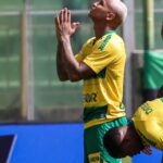 Deyverson Instagram - VAMOS! Grande vitória de virada! Parabéns para toda equipe e para o torcedor que foi nos apoiar. Vamos seguir focados para os próximos desafios! Seguimos, @cuiabaec! 🔰