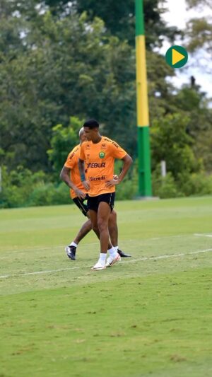 Deyverson Instagram - ⚽️😉 @cuiabaec