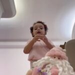 Deyverson Instagram - Linda do papai @alicenbrum #mcdaniel #tubaraoteamo #ryan