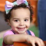 Deyverson Instagram - Hoje é dia de comemorar o aniversário da minha filha @alicenbrum .Só desejo muitas felicidades, saúde e que papai do céu te abençoe cada dia mais. Você é um presente na minha vida, filha. Estarei sempre aqui pro que precisar. Papai te ama! ❤️