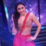 Dhanashree Verma Instagram - TONIGHT 🔥🔥🔥 blessed to have performed on the most iconic song in front of the creator of the song 🧿♥️ #blessed Watch our performance and please VOTE ♥️ 9:30 pm only on @sonytvofficial @sonylivindia #jhalakdikhlajaa