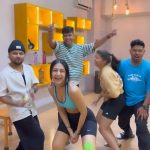 Dhanashree Verma Instagram - Aaj raat only chance to vote again and get me in the finals 🙏🏻💪🏻🔥🔥 VOTE tonight at 9:30 pm to 12 am on Sony Liv App We all have worked really hard to reach here considering my restrictions with my injury This team will always be special to me and your constant love and support has really kept our spirits high throughout our journey. We love you PLEASE DO VOTE ♥️