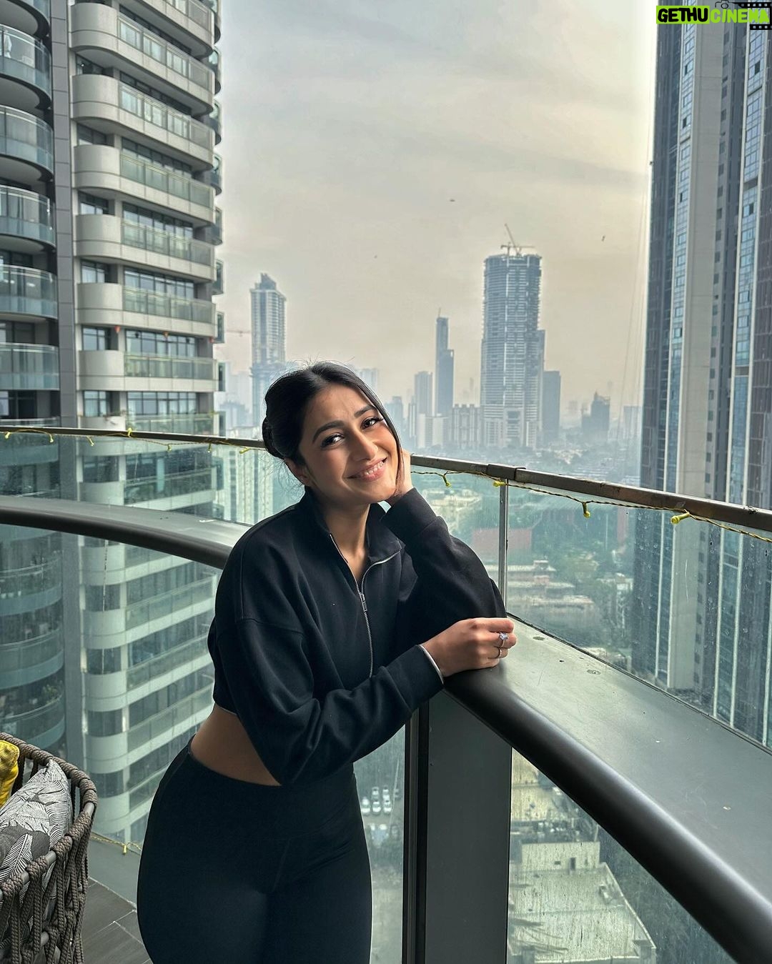 Dhanashree Verma Instagram - The only mantra of life not just 2024 No matter who you are, it takes guts to chase after a dream, stand up against injustice, or stick to your convictions—especially in the face of adversity or different beliefs A head full of dreams… always ♥️