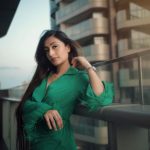 Dhanashree Verma Instagram – Don’t sweat the small stuff 
R E L A X . R E L O A D 🥝

📸: @kishh.t