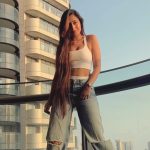 Dhanashree Verma Instagram – Turn up on a Tuesday 🧨

🎥 @kishh.t