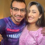 Dhanashree Verma Instagram – Yuzi, Mumbai and IPL = Set Sunday! 💗