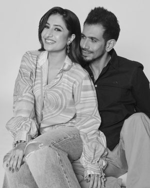 Dhanashree Verma Instagram - Today & everyday is special 🤍 
Happy birthday 
Your kind heart deserves the best of everything always. 
I wish all the good things you do for your people comes back to you with immense happiness in your life. 
Rab ka banda…. Aur humara sabse special person 🤍 
The name I love to say always… YUZI 

Thank you @anurag_kabburphotography for capturing the best 🫶🏻