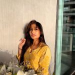 Dhanashree Verma Instagram - When a flower doesn’t bloom you fix the environment in which it grows, not the flower 🙏🏻🌻 Word.
