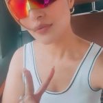 Dhanashree Verma Instagram – Waves and shades 😎 
Just couldn’t resist these shades