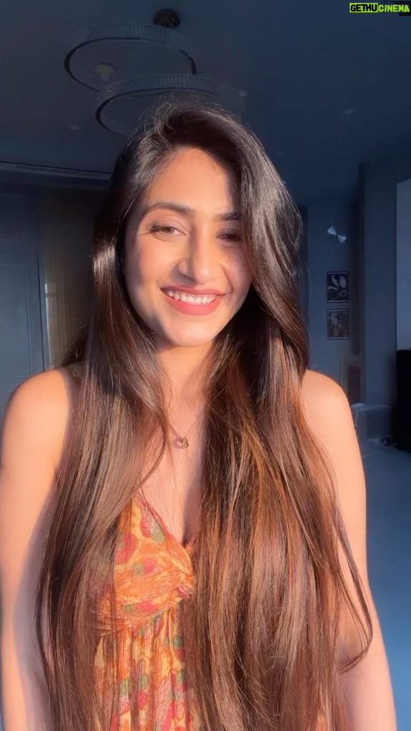 Dhanashree Verma Instagram - Took full advantage of the golden hour 🌅 This song is a vibe
