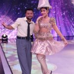 Dhanashree Verma Instagram – The Lamp of the year that will always bring light in your lives 😂🤍🚀💪🏻 Costume Drama toh humne Bohot seriously le liya 😂
Do watch our performance tonight and VOTING LINES WILL BE OPEN TONIGHT 9:30 pm to 12 am 
On SonyLiv app #jhalakdikhlajaa