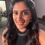 Dhanya Balakrishna Instagram - hiiiiiii!!! enti weekend plansssss??!!