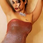 Dharsha Gupta Instagram - ✨️My version of 2024✨️ ✨️Happy Newyear Chellmz✨️ Makeup & Jewelry- @jiyamakeupartistry Vc- - @shotsbyuv @sat_narain