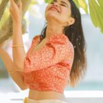 Dharsha Gupta Instagram - 🤍❤️நேரத்தை வீணாக்காதே உன்னால் முடியும் சாதித்து கொண்டே இரு வாழ்வில்❤️🤍 ❤️🤍Happy Friday🤍❤️ Stylist- @nivedithachandramohan Pic- @karthikha_photography