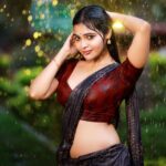 Dharsha Gupta Instagram - 🌧Mazhai Mazhai🌧 Hairstylist- @kovai.trendz Saree & Blouse- @rathidesign Pic- @padmaweddingz @baljithm Location- @thiruchitrambalampalaceresort Thiruchitrambalam Palace