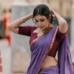 Dharsha Gupta Instagram - 🤎💜அமைதியைத் தேடாதே அமைதியாய் மாறி விடு💜🤎 Makeup- @jiyamakeupartistry Hairstylist- @mani_stylist_ Saree & Blouse - @studio_thari Pic- @shotsbyuv @talesbyashif
