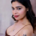 Dharsha Gupta Instagram - 🤎 Hairstylist- @akilash_madurai Vc- @akfotofactory