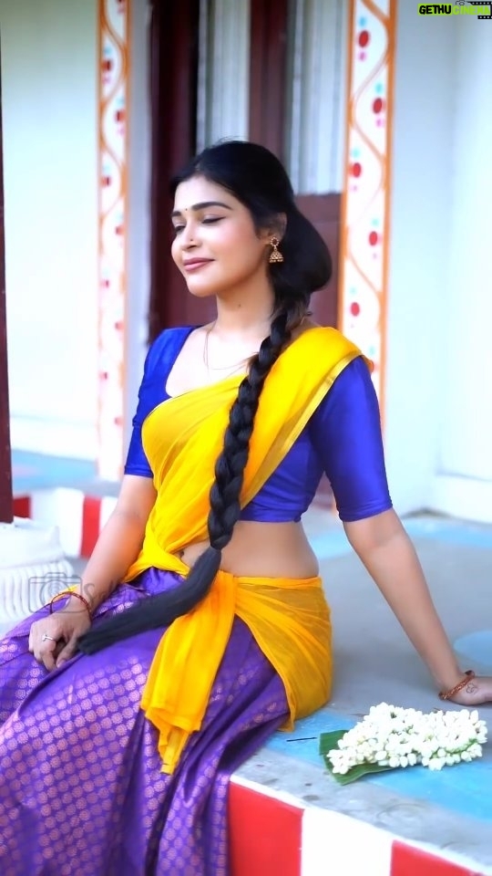 Dharsha Gupta Instagram - 💛💙 Costume & Makeover - @kovai.trendz @tissy_rental_attires Vc- @sathish_photography49 Location- @iconiicfilmcity
