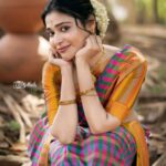 Dharsha Gupta Instagram - ❤️💛மாற்றி யோசனை செய்யாமல் மாற்றங்கள் வருவதில்லை💛❤️ Pic- @sathish_photography49