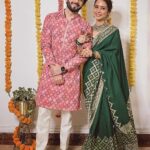 Dheeraj Dhoopar Instagram - Alexa play Oo Re Piyaaa ♥️ #Karwachauth2023 Kurta : @kalkimen