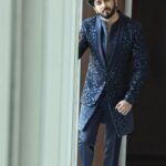 Dheeraj Dhoopar Instagram - Do you believe in love at first sight, or should I walk by again ?