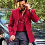 Dheeraj Dhoopar Instagram – 🌼 nahi 🔥

Styling : @sacorina