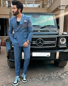 Dheeraj Dhoopar Instagram - 🚀
