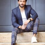 Dheeraj Dhoopar Instagram – Take notes!
