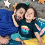 Dheeraj Dhoopar Instagram - Smiles & Pouts 😊😘 #HappySunday